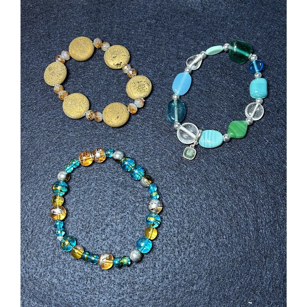 Lot of 3 Stretch Bracelets Unbranded In Golds and Teals EUC